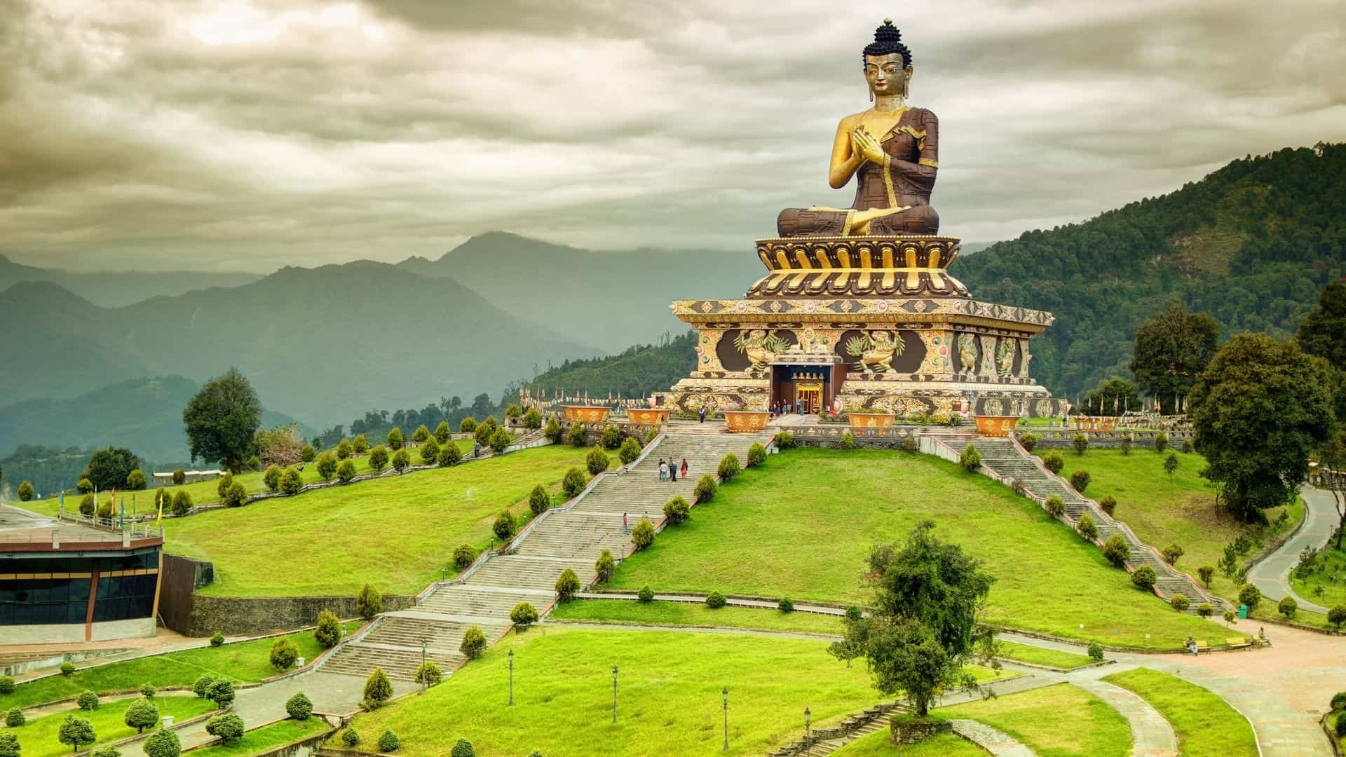 Buddhist Culture and Heritage Tour