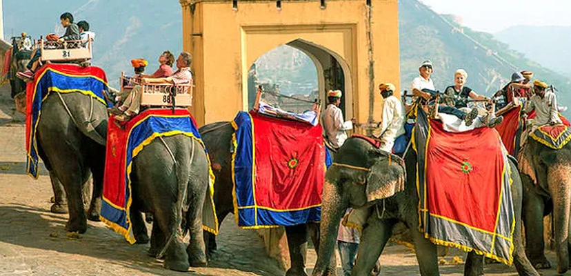 Jaipur Udaipur Family Tour Package – 5 Days & 4 Nights